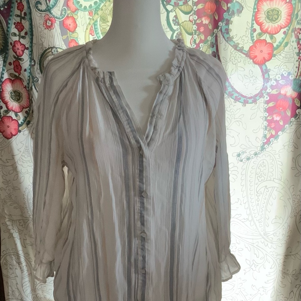 Bobeau Cream Gray Blue Tan Striped Blouse Size Medium